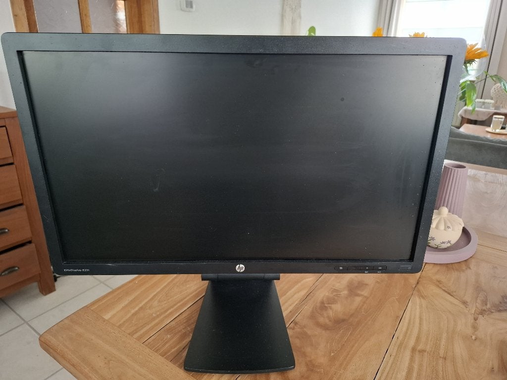 2 stuks HP beeldscherm EliteDisplay E231, Computers en Software, Monitoren, Ophalen, Gebruikt, DisplayPort, Full HD