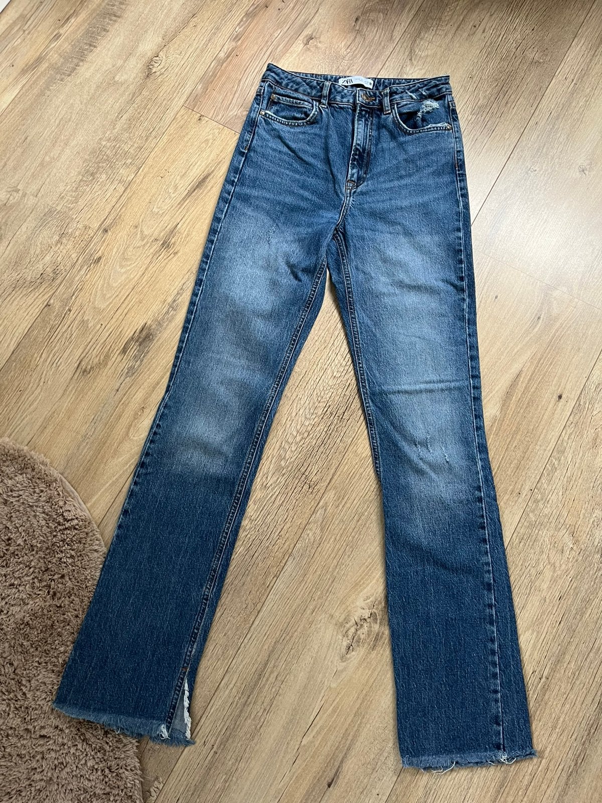 Super mooie donkere Zara jeans spijkerbroek maat 36, Ophalen of Verzenden, Zo goed als nieuw, Blauw, W28 - W29 (confectie 36)