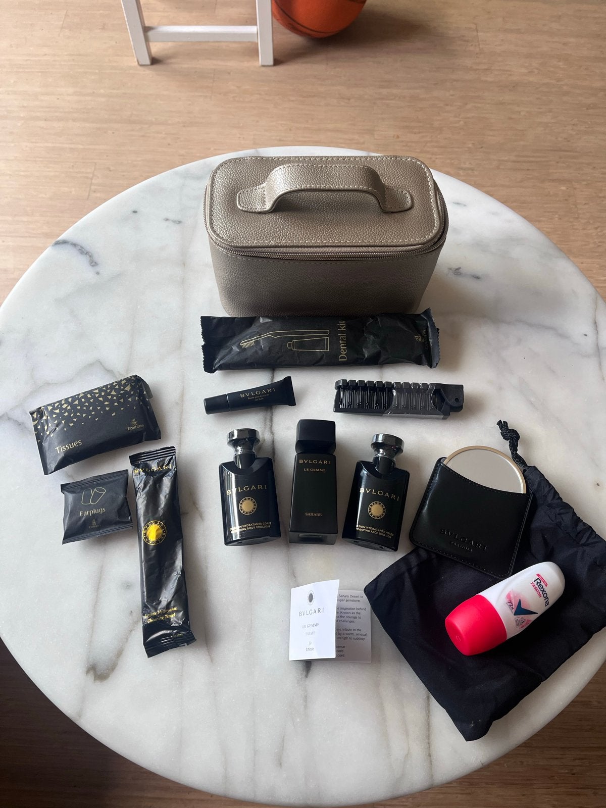 Emirates First Class Bvlgari Sahare Amenity Set, Ophalen of Verzenden, Nieuw