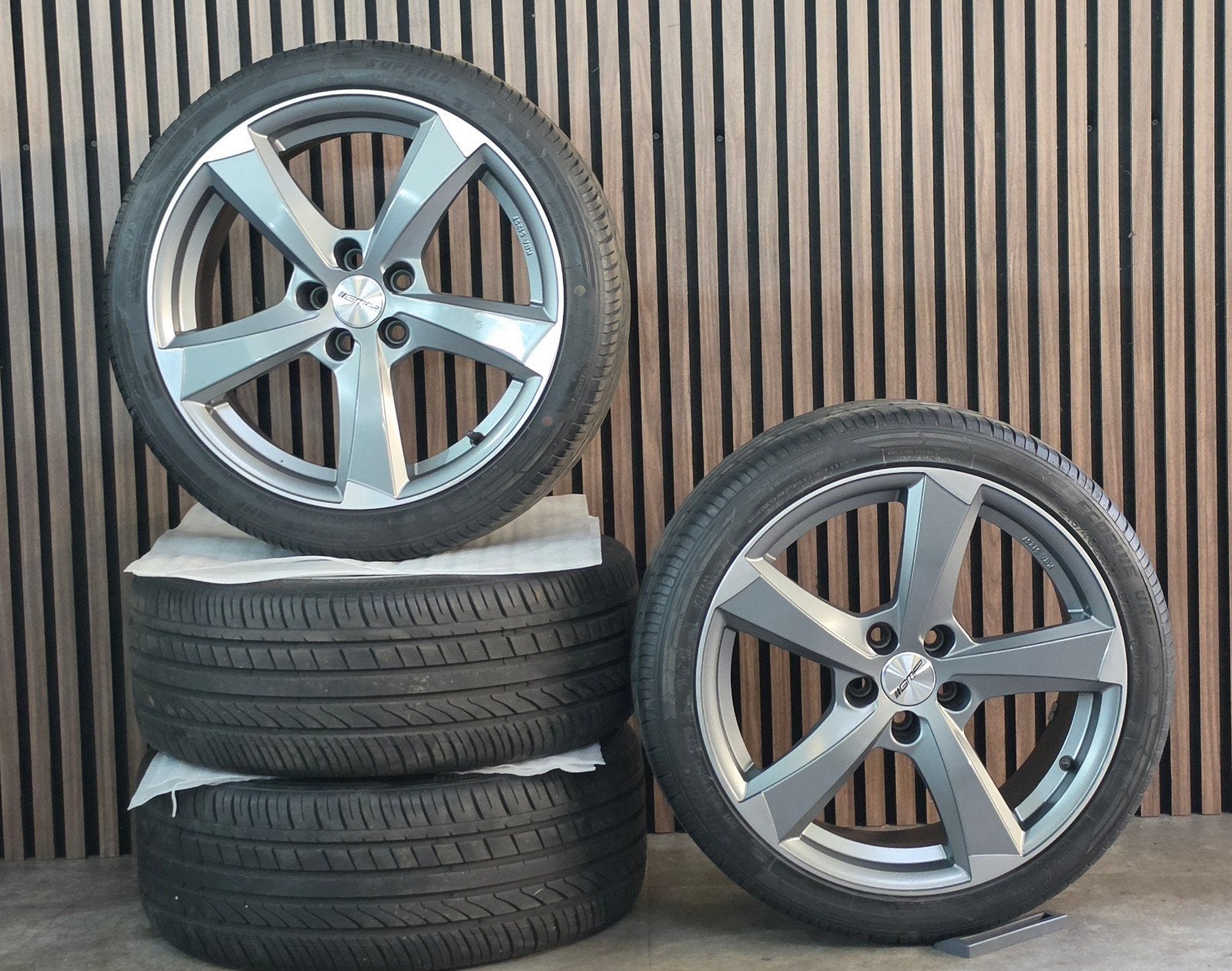 Nette 17" GMP Velgen+GOEDE Zomerbanden 5x100 Polo A1 Ibiza, Ophalen, Gmp, Gmp, Banden en Velgen