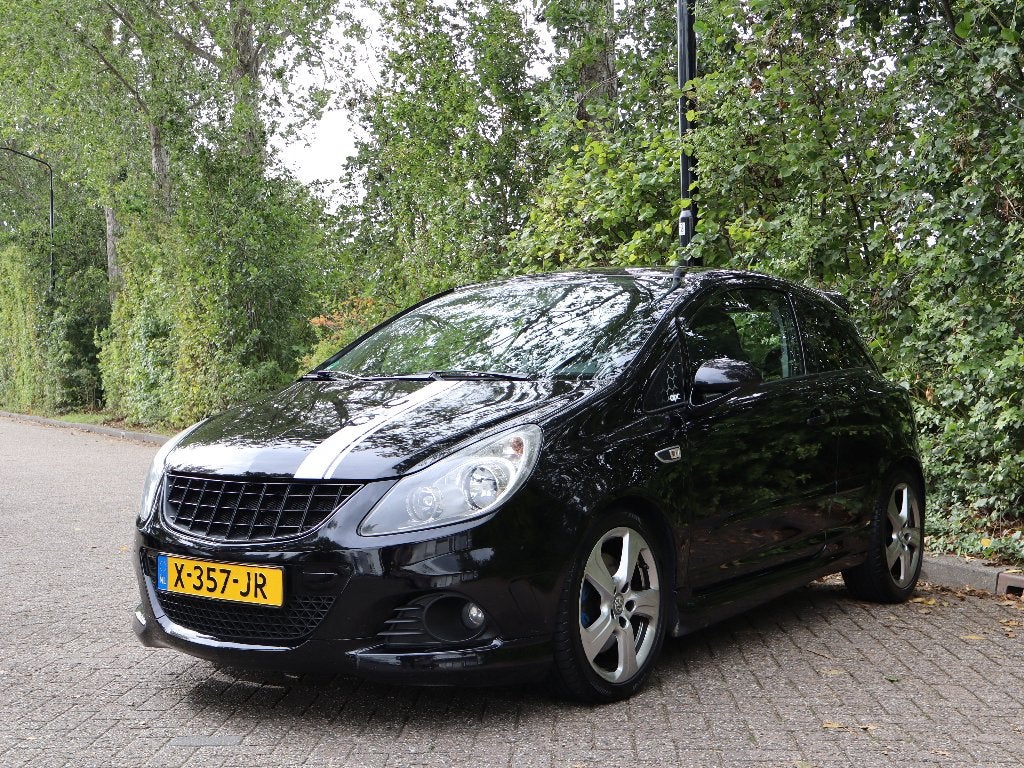 Opel Corsa OPC | Recaro Sportstoelen | CarPlay |, Auto's, Zwart, Zwart, Leder, Bedrijf