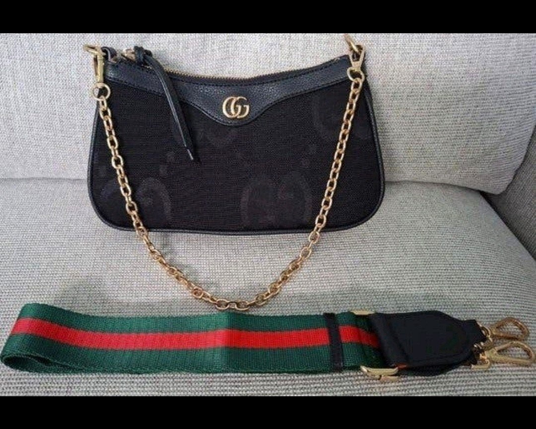 Gucci dames Schoudertasje, Gucci tas, Ophalen, Zo goed als nieuw, Zwart, Schoudertasje