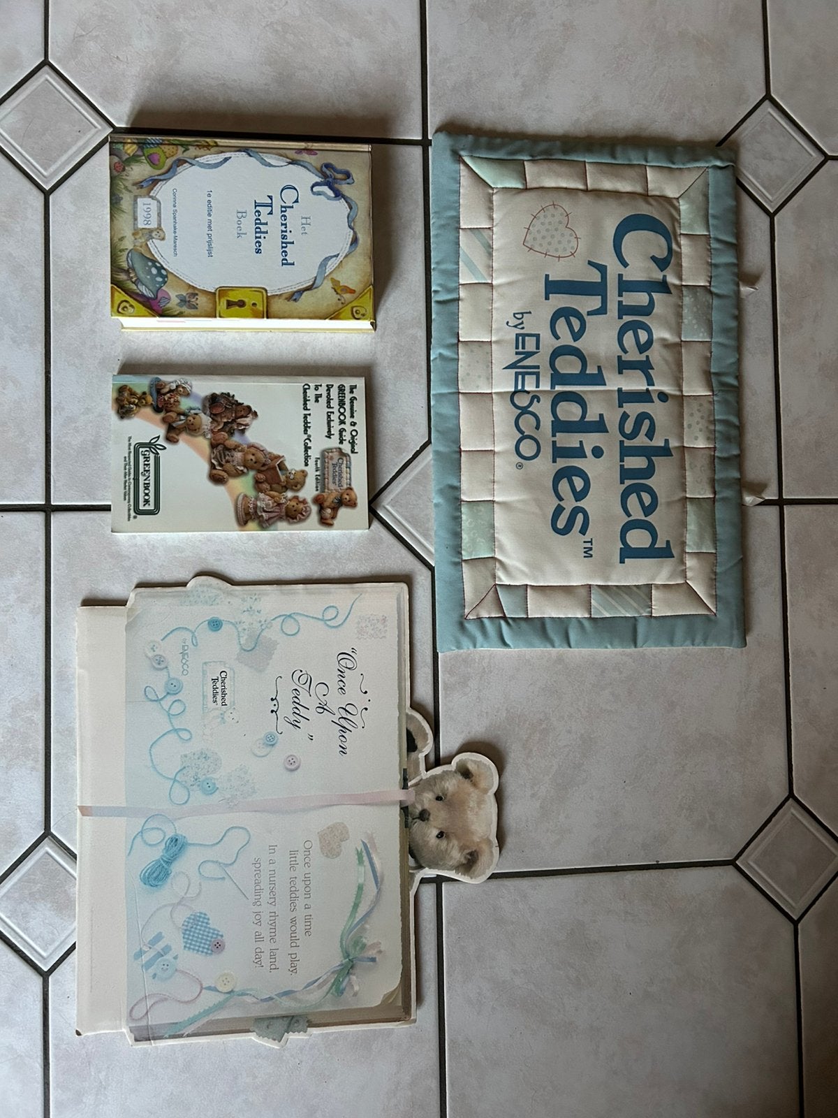Verzameling Cherished Teddies, Ophalen of Verzenden, Zo goed als nieuw, Beeldje, Cherished Teddies