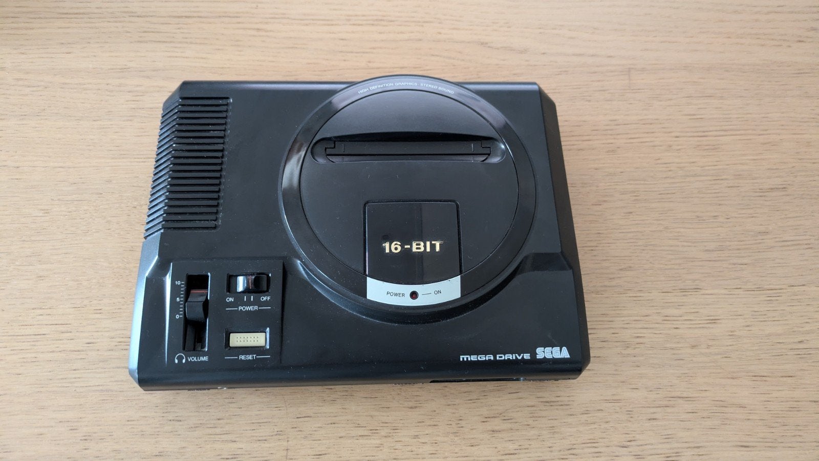 Sega Mega Drive met kabels, controller en Sonic, Spelcomputers en Games, Spelcomputers | Sega, Mega Drive, Ophalen of Verzenden