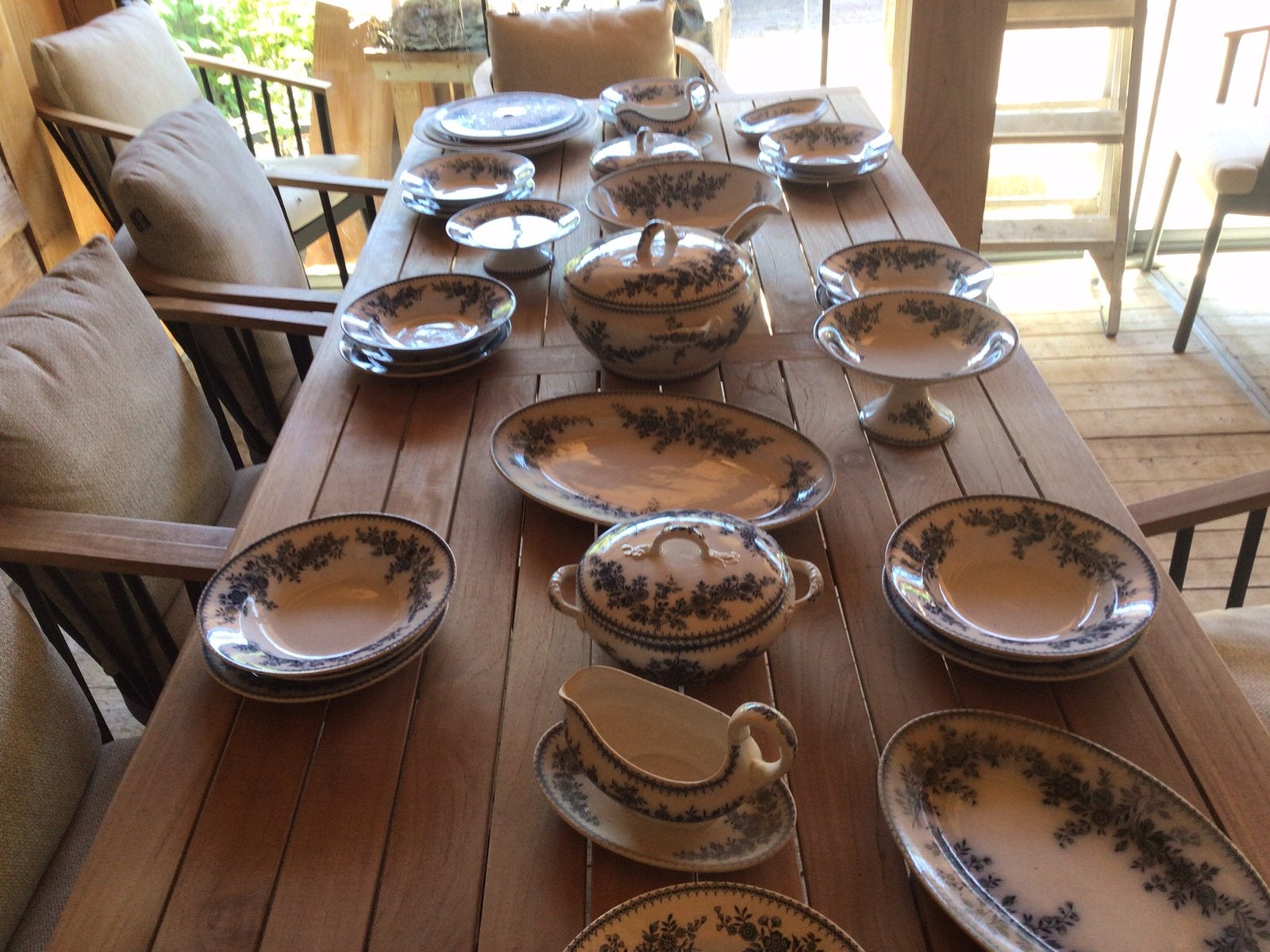 Bruges servies compleet SCM, Ophalen