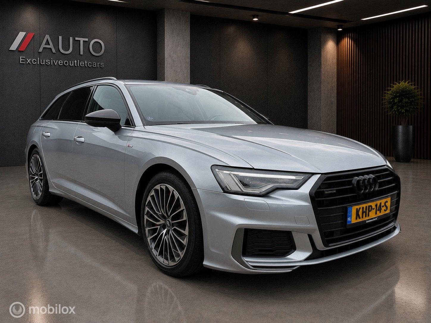 Audi A6 Avant 55 TFSIe Quattro Comp|S-Line|Pano|SOH92%, Auto's, Audi, Bedrijf, Te koop, A6, 360° camera, 4x4, ABS, Airbags, Airconditioning