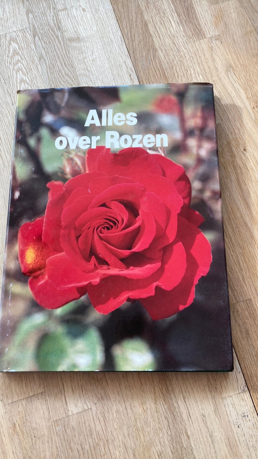 Alles over rozen - frans wegman, Boeken, Ophalen of Verzenden, Zo goed als nieuw, Interieur en Design