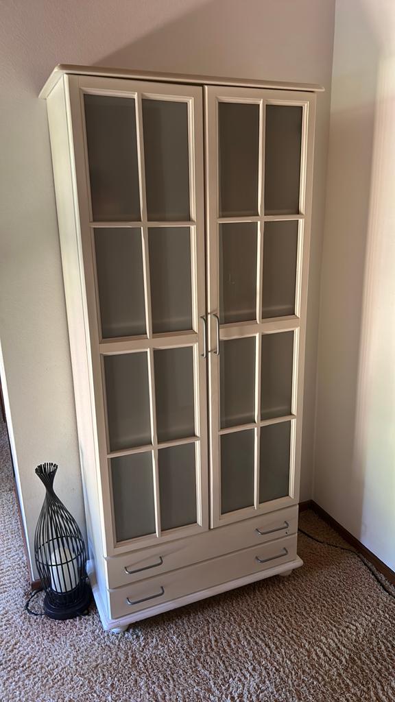 Creme grenen kast net melkglas, Ophalen, Gebruikt, Met deur(en), 50 tot 100 cm