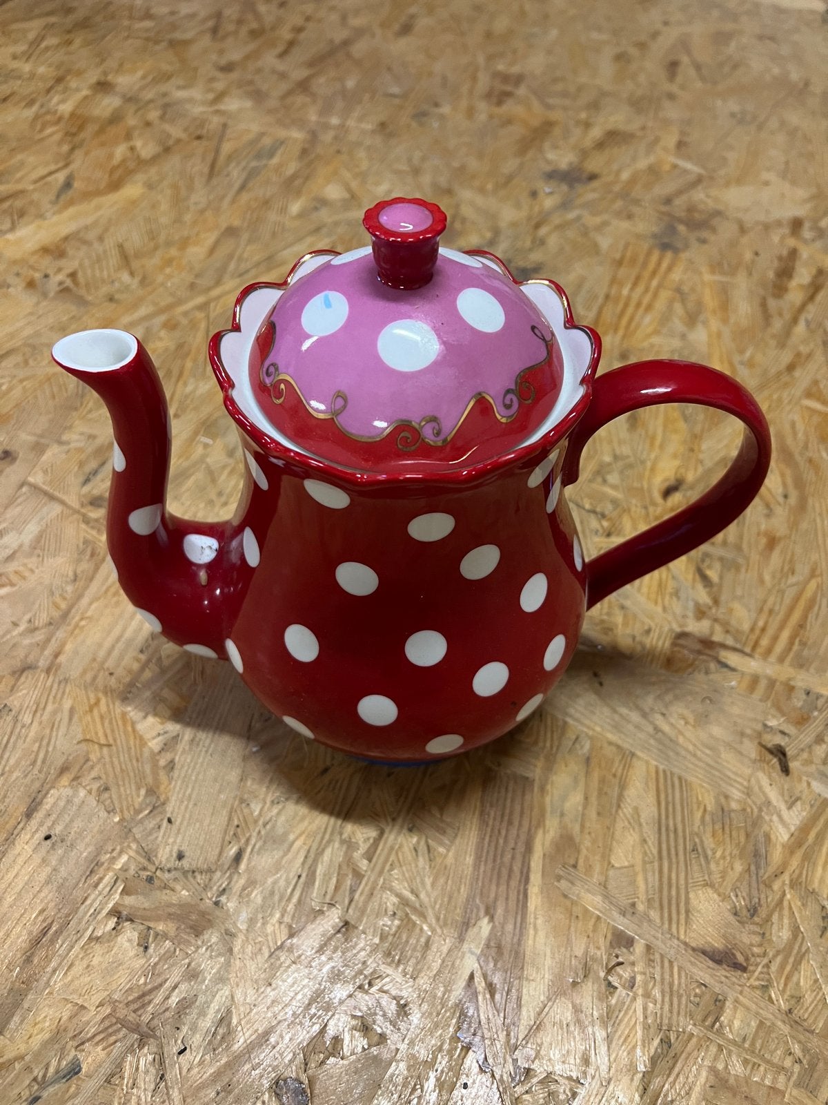 Oilily Theepot Rood met Witte Stippen - Douwe Egberts, Ophalen of Verzenden