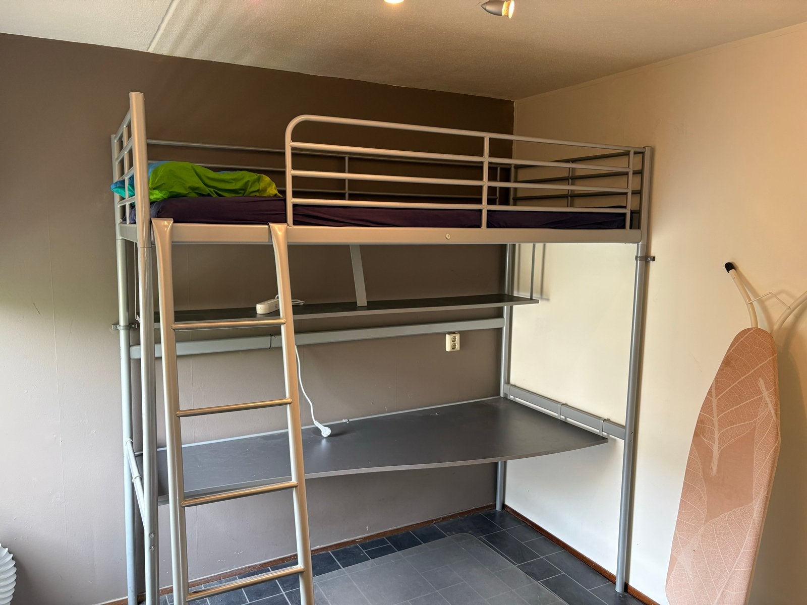 Hoogslaper met bureau en trap, Ophalen, Gebruikt, Eenpersoons, 200 cm