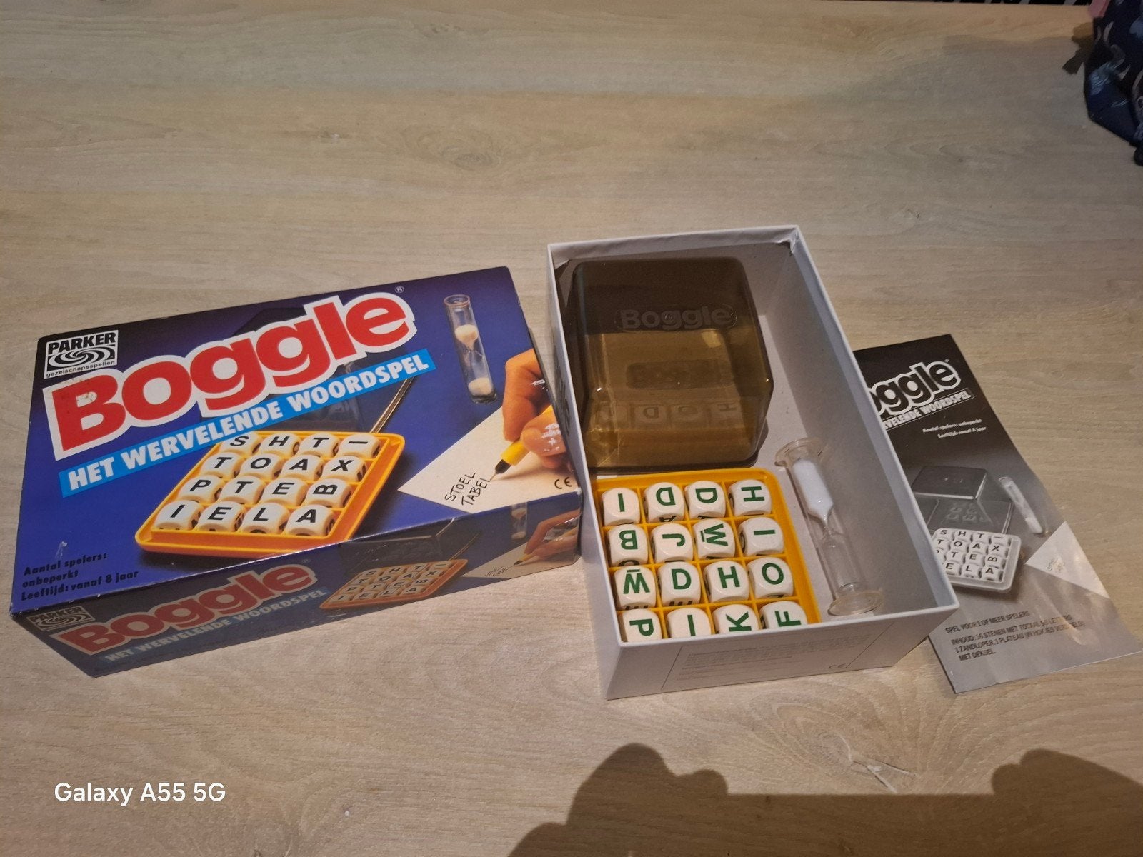 Boggle - Het wervelende woordspel van Parker, Hobby en Vrije tijd, Ophalen of Verzenden, Parker, Nvt, Nvt
