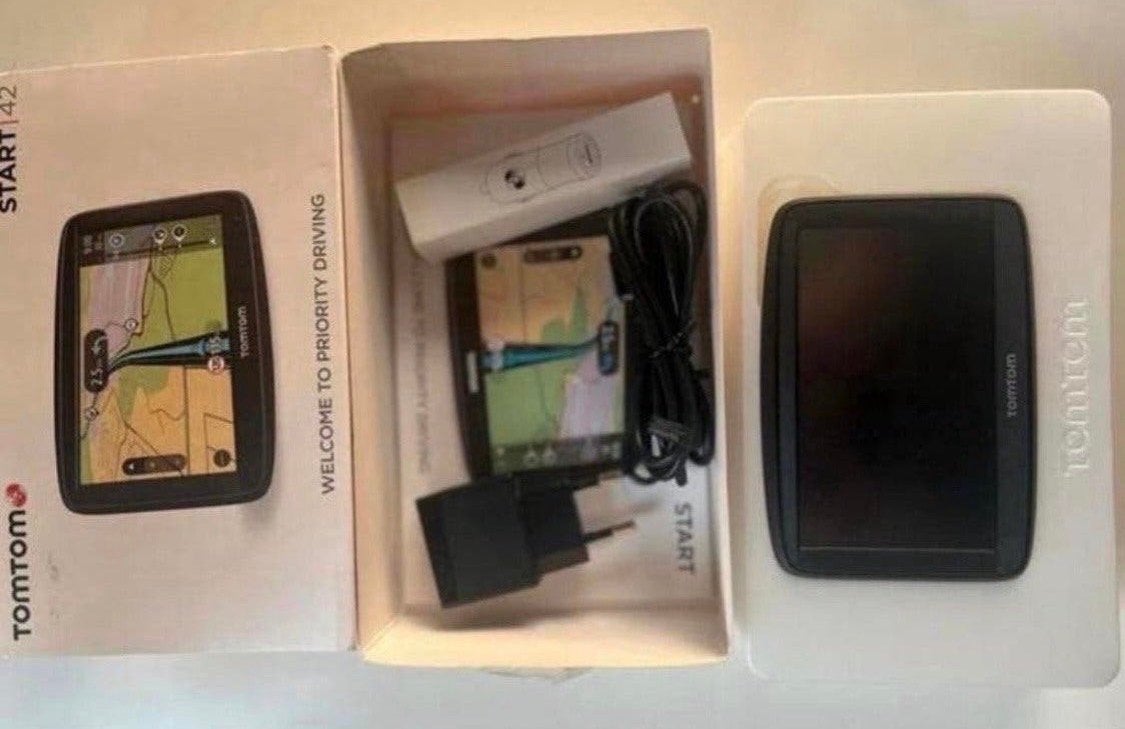 TomTom START 42 Navigatiesysteem met Lifetime Maps, Ophalen of Verzenden, Zo goed als nieuw