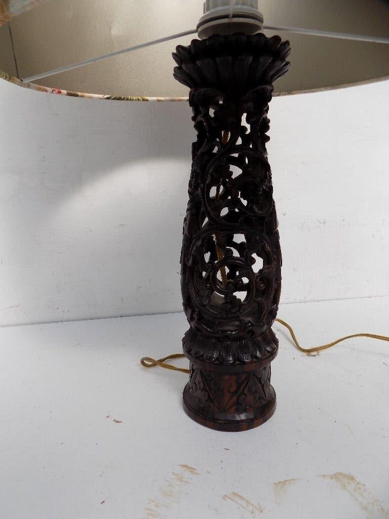 Balinees houtsnijwerk lampvoet gedetailleerd indonesie, Ophalen of Verzenden, Gebruikt, Hout, E27 (groot)