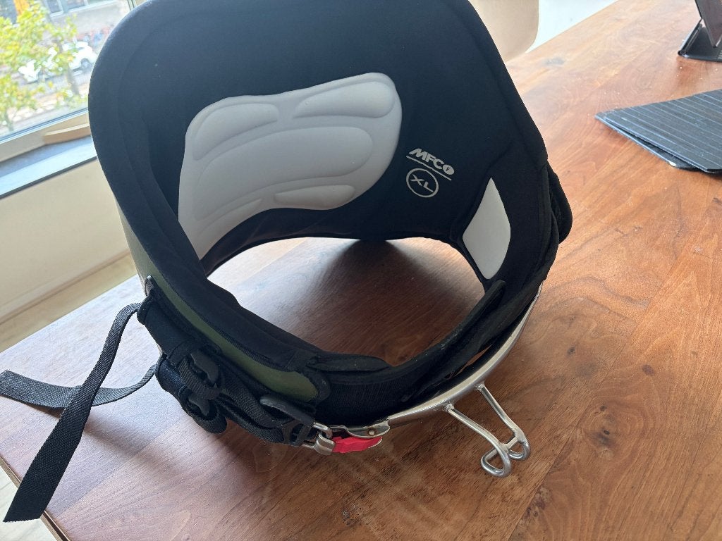 MFC (windsurf) Trapeze, maat XL, Ophalen, Gebruikt, Overige merken, Overige typen