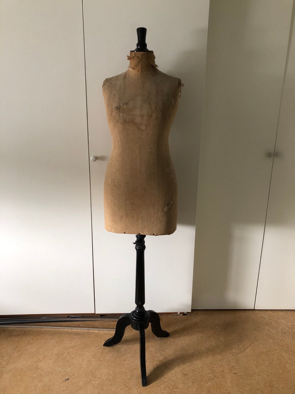 Vintage Paspop / Mannequin op Zwart Houten Voet, Ophalen