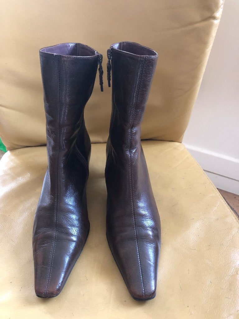 Bally enkellaarsjes maat 39,5, Kleding | Dames, Schoenen, Bruin, Lage of Enkellaarzen, Ophalen of Verzenden, Bally