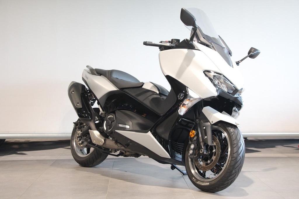 Yamaha T-MAX 530 DX BOMVOL EXTRA'S (bj 2019), Scooter, Klantenservice@yamaha-motor.nl, Koolhovenlaan 101
1119 NC  Schiphol-Rijk, NL