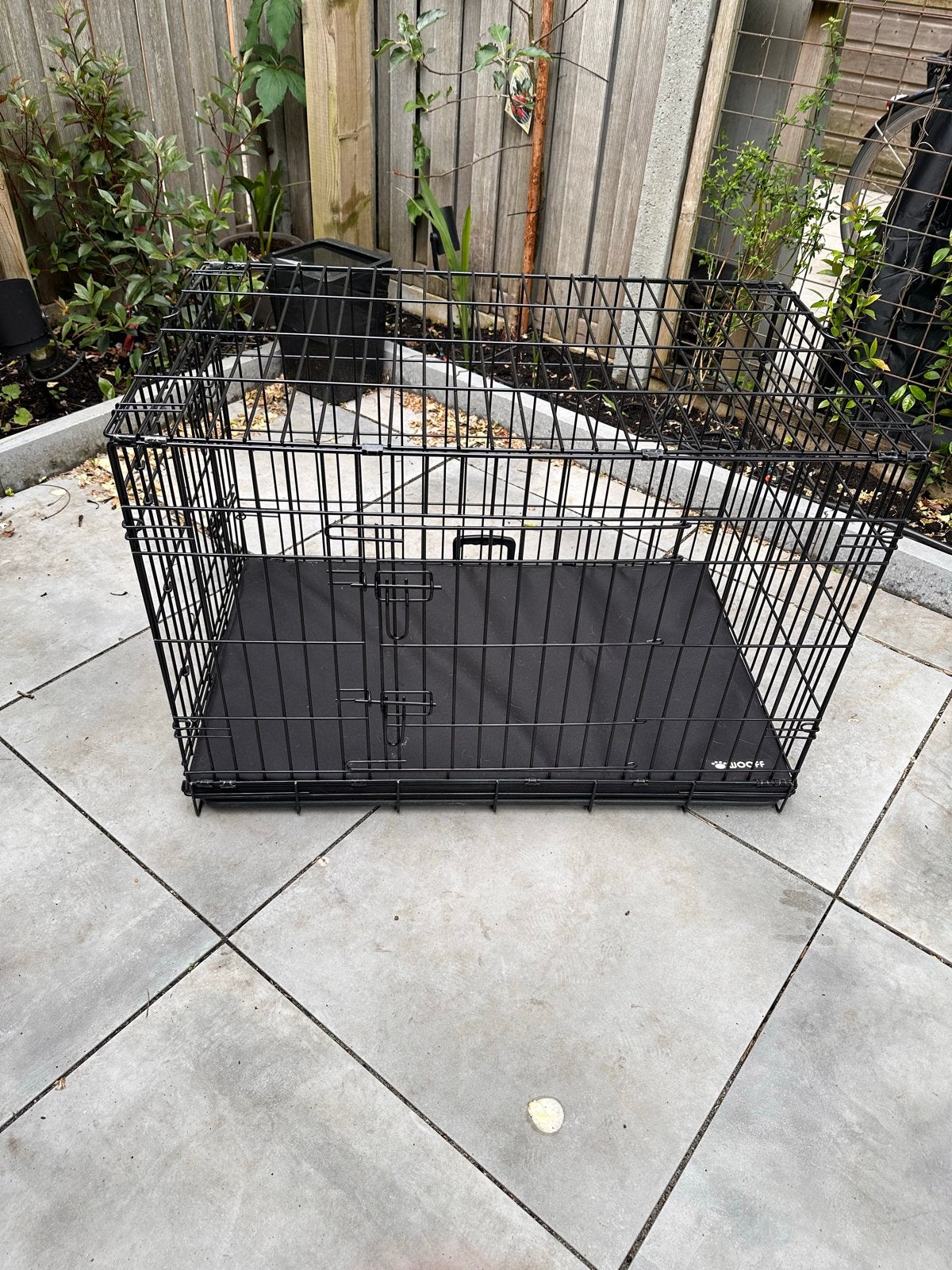 Bench met ergonomisch kussen, Dieren en Toebehoren, Hondenhokken, Ophalen, Zo goed als nieuw, Minder dan 75 cm, Minder dan 65 cm