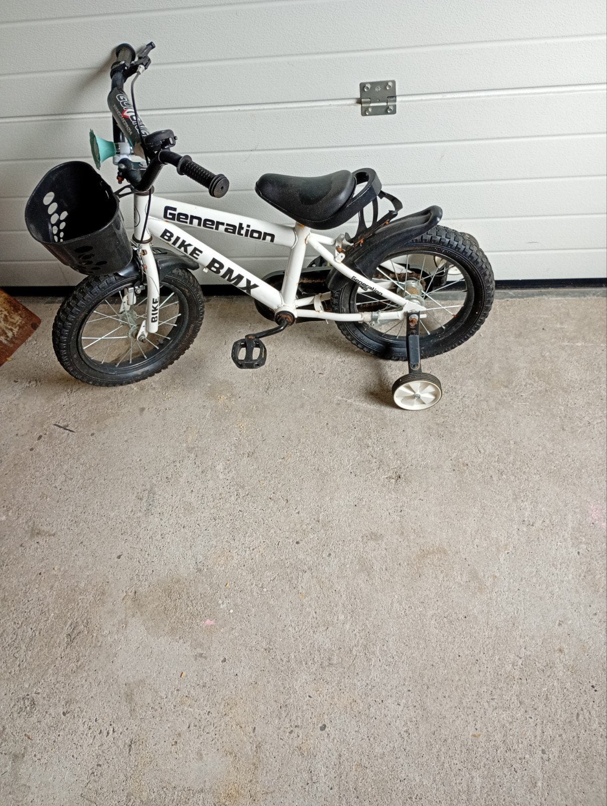 Kinder BMX fiets - Generation Bike BMX, Fietsen en Brommers, Fietsen | Crossfietsen en BMX, Ophalen, Gebruikt, Staal, Velgrem