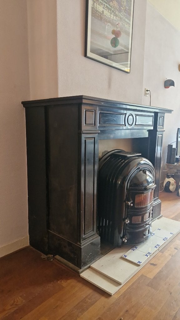 Foto 2 van ART-DECO zwart marmeren/stenen omloop schouw openhaard