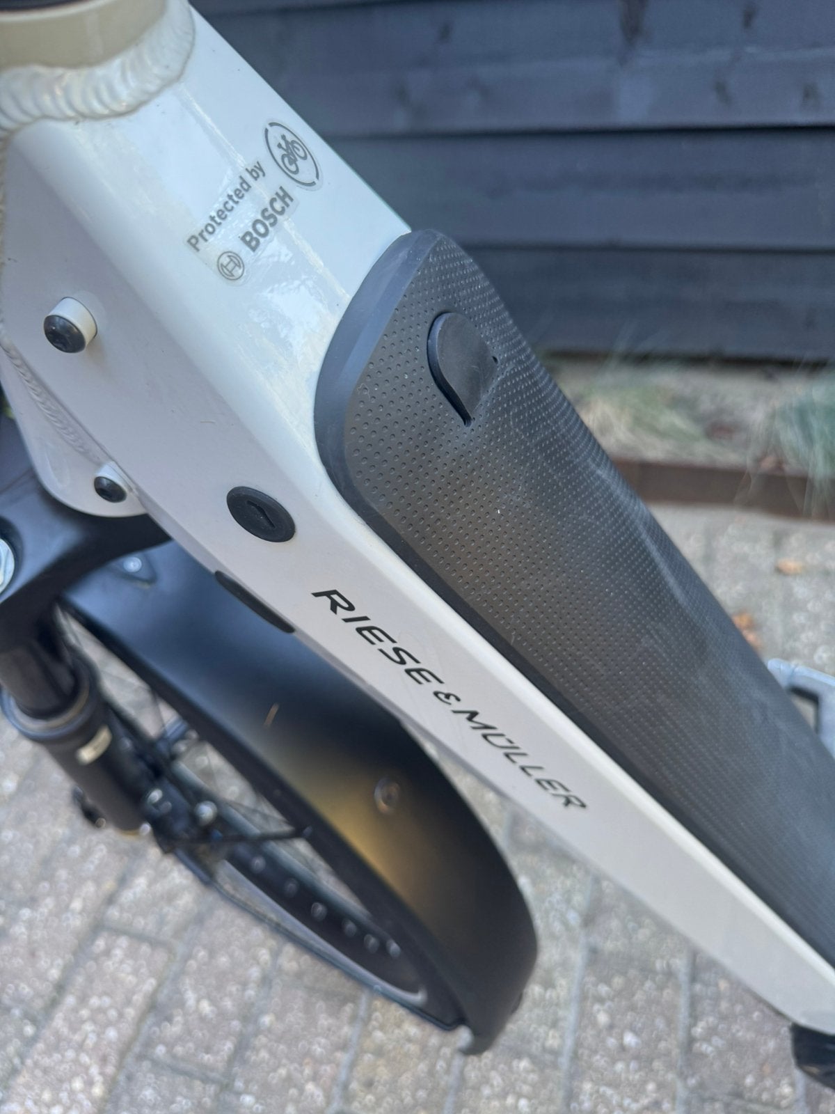 Prachtige Riese en Müller Nevo4 Touring 2024 15xx km, Fietsen en Brommers, Zo goed als nieuw, Minder dan 47 cm, 50 km per accu of meer
