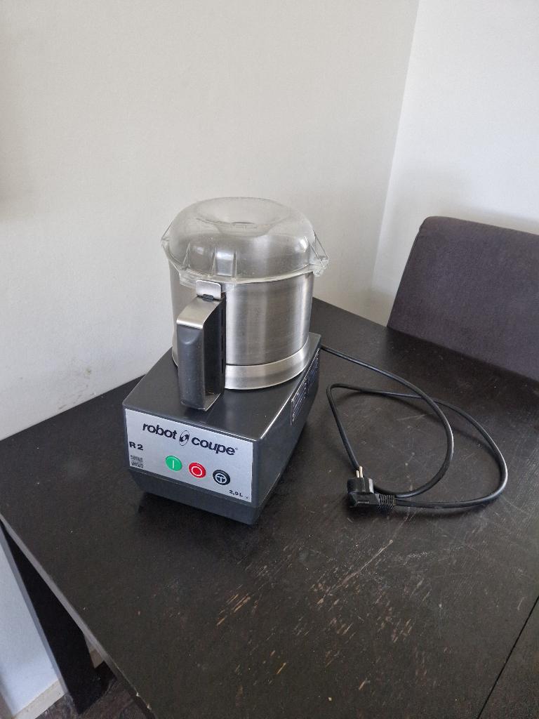 Robot Coupe Cutter, 4 liter of meer, Ophalen, Zo goed als nieuw, 3 snelheden of meer