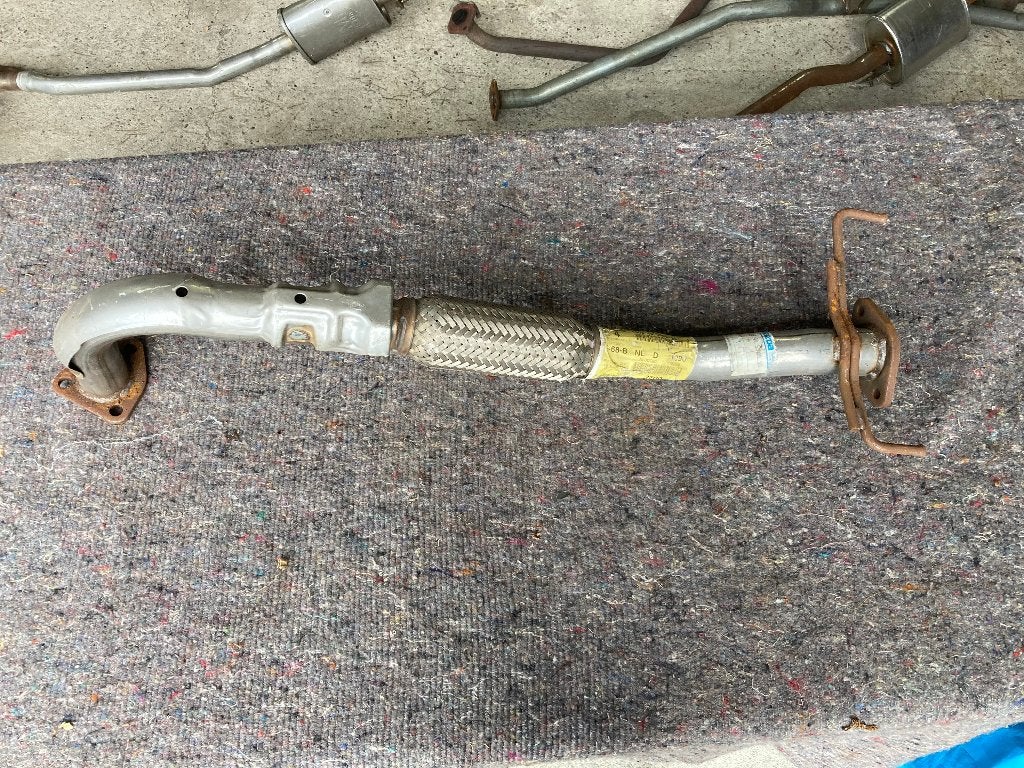 Nieuwe Uitlaten voor Mazda B/E/Mazda 323/626/929., Ophalen, Nieuw, Mazda