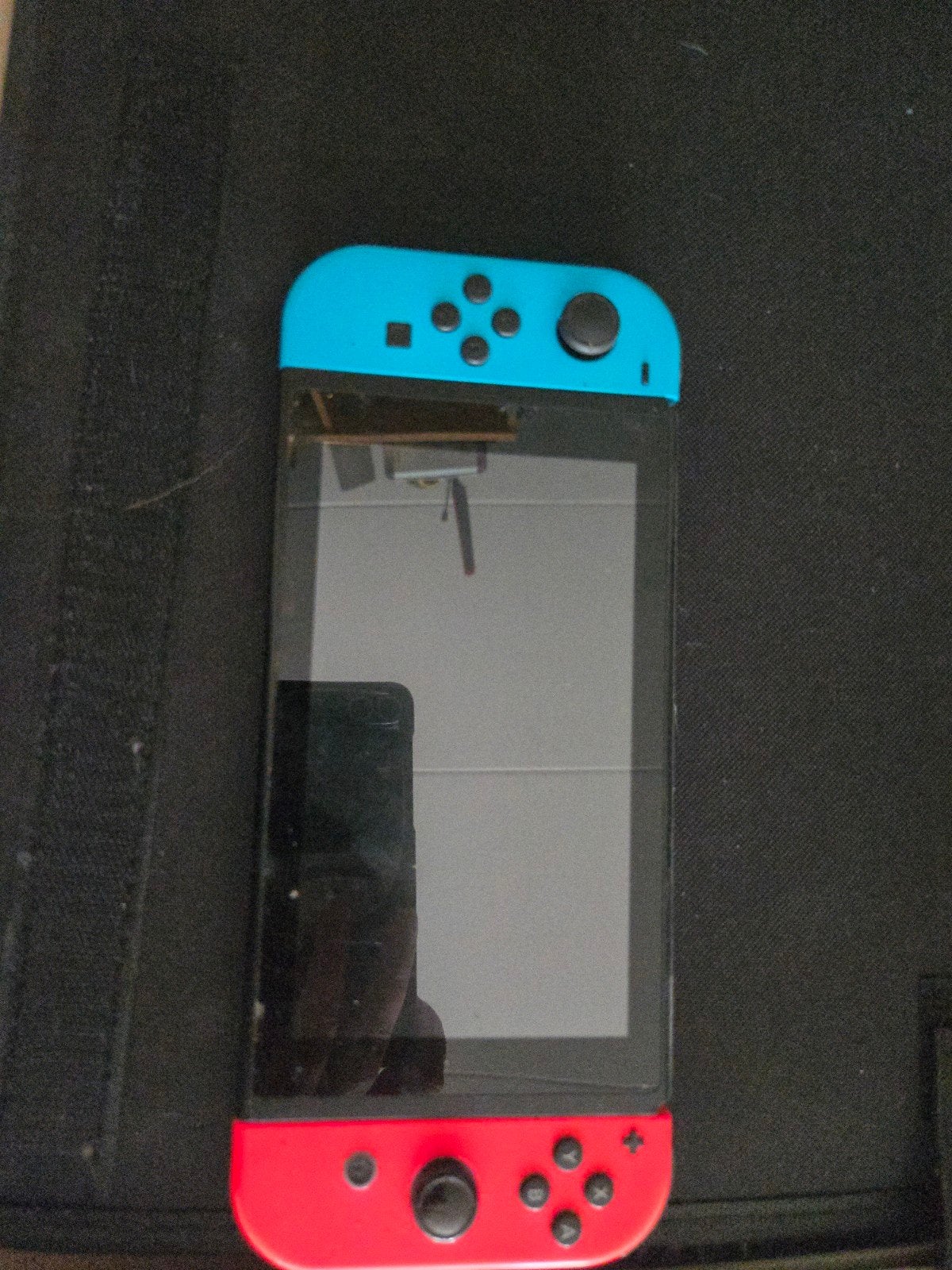 Defecte Nintendo Switch met dock - controller werkt niet, Ophalen of Verzenden, Niet werkend, Met 1 controller, Switch Original