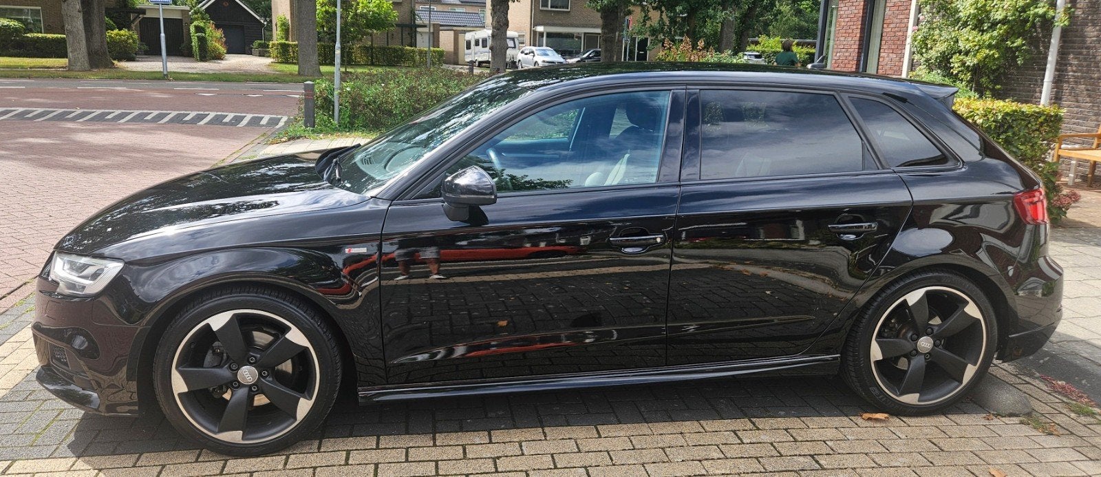 Audi A3 Sportback 35 TFSI CoD 150pk 3x S Line 2018 Zwart, Voorwielaandrijving, Dealer onderhouden, Zwart, 4 cilinders