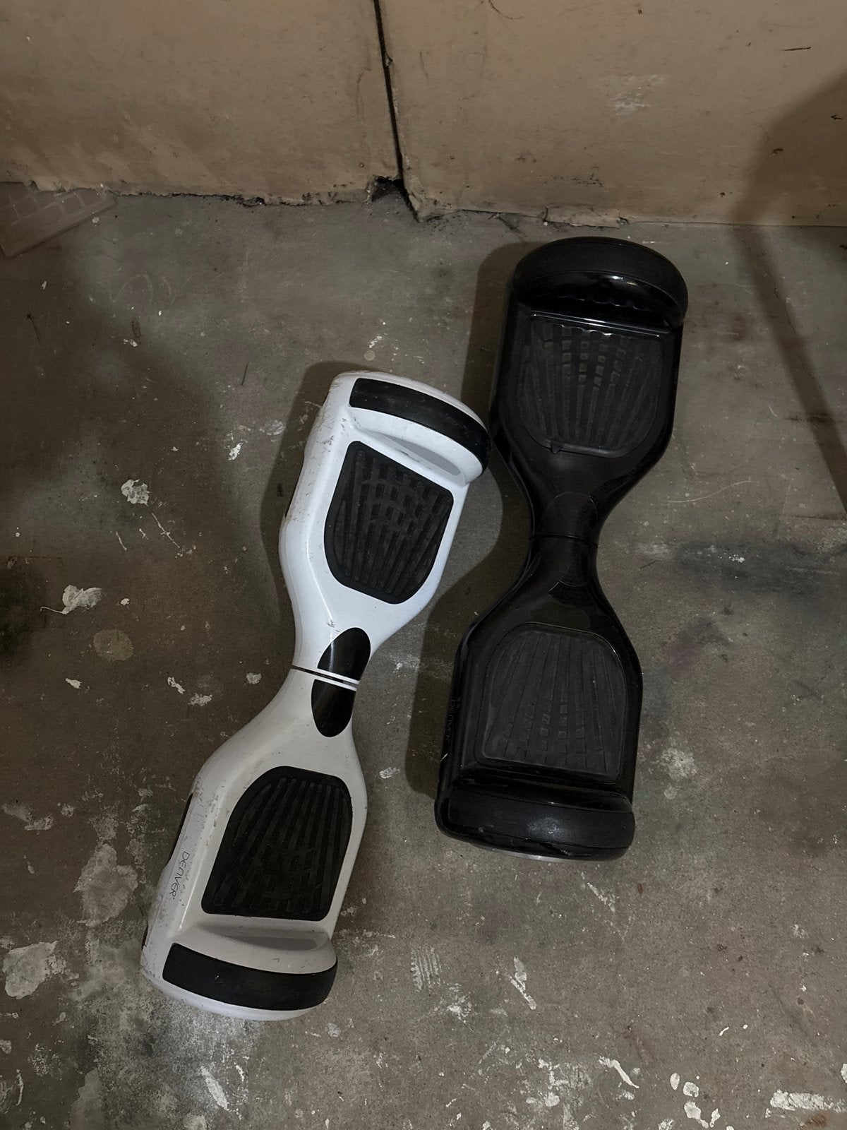 Hoverboards - Wit (werkend) en Zwart (defect), Ophalen of Verzenden, Gebruikt, Overige typen
