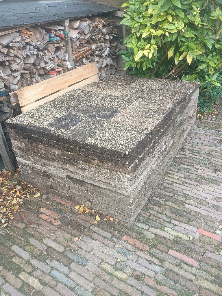 gratis grinttegels 60 x 40 x 6 cm, Ophalen, Gebruikt, 10 m² of meer, Beton