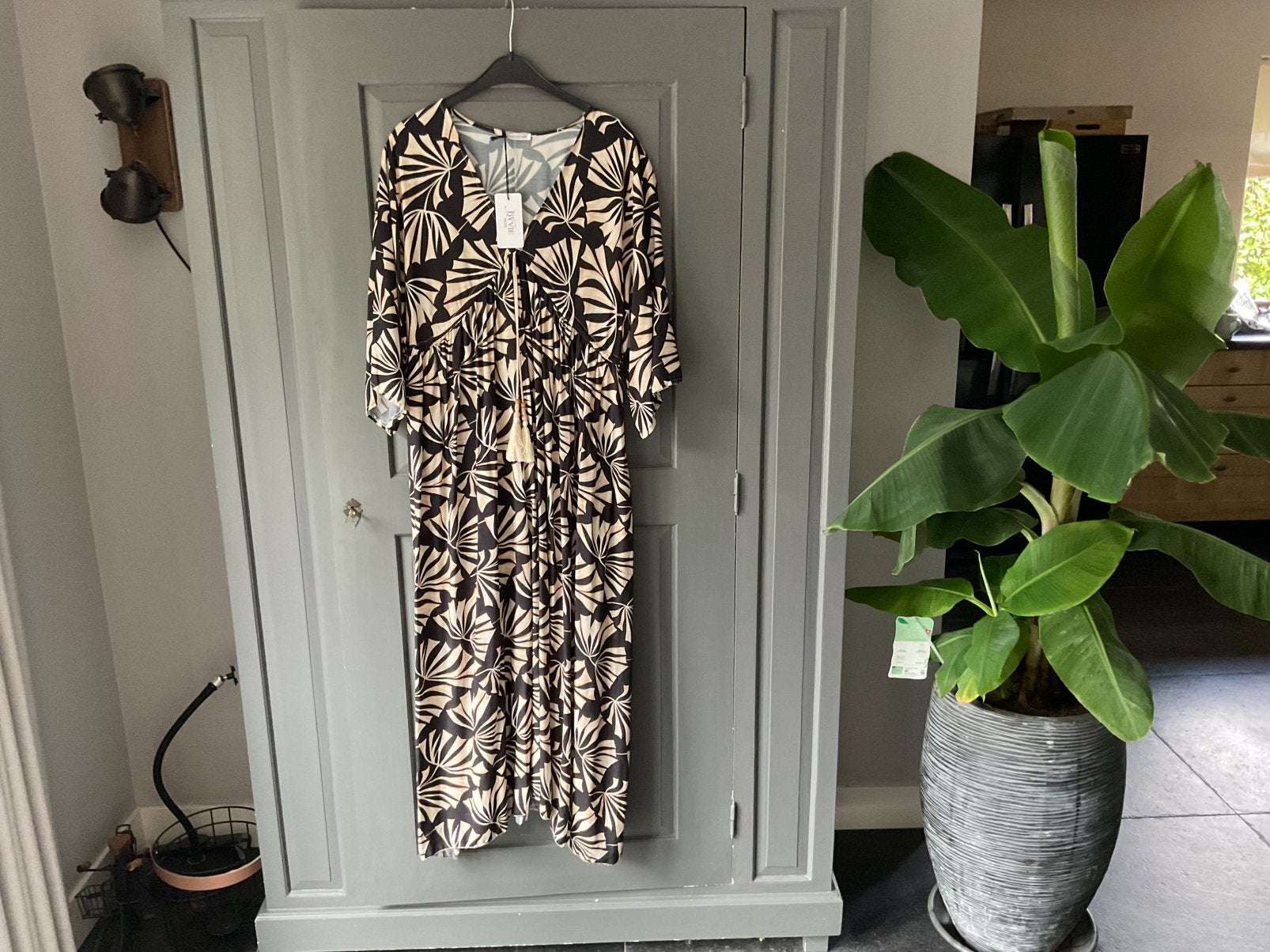 New Collection superleuke jurk mt 44 nieuw!, Kleding | Dames, Beige, Maat 42/44 (L), Nieuw, Ophalen of Verzenden
