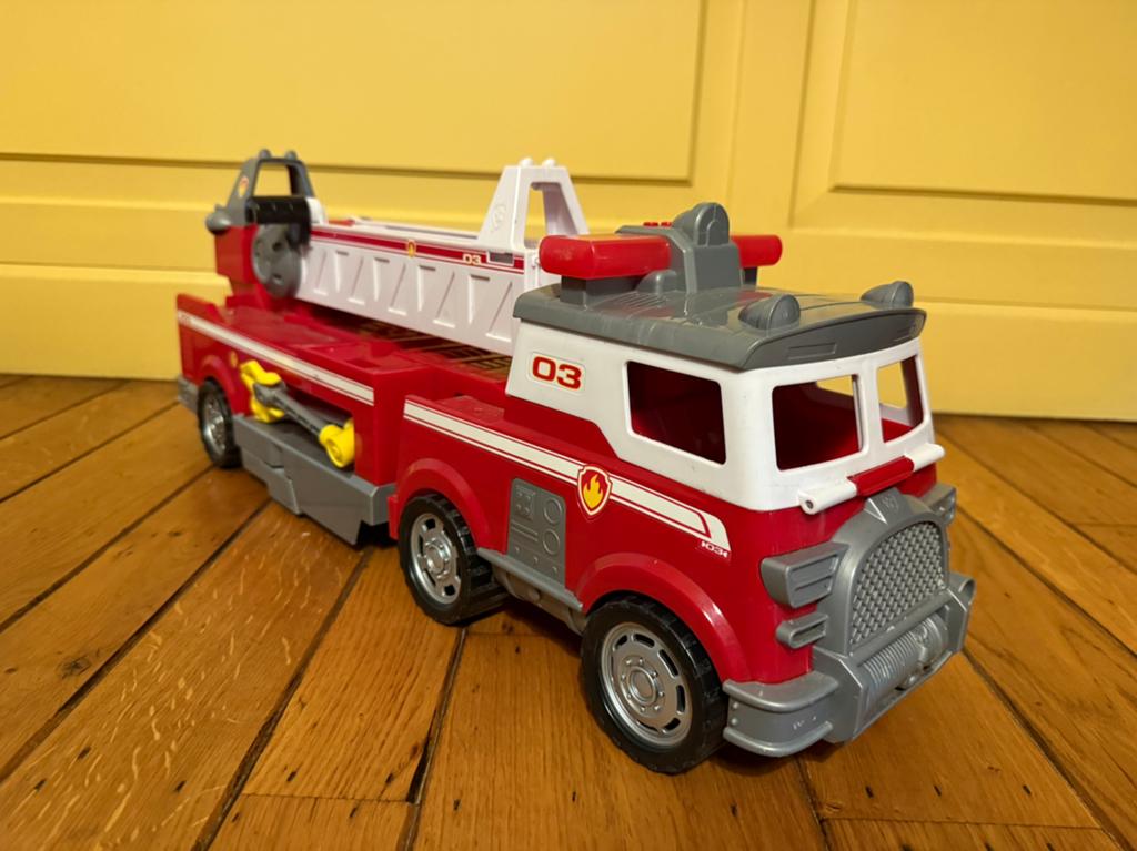 PAW Patrol Ultimate Rescue Fire Truck, Ophalen of Verzenden, Zo goed als nieuw