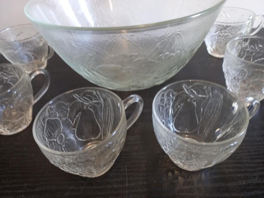 Glazen punchkom, bowlschaal met 6 glazen en lepel, Glas of Glazen, Ophalen of Verzenden, Overige stijlen, Glas