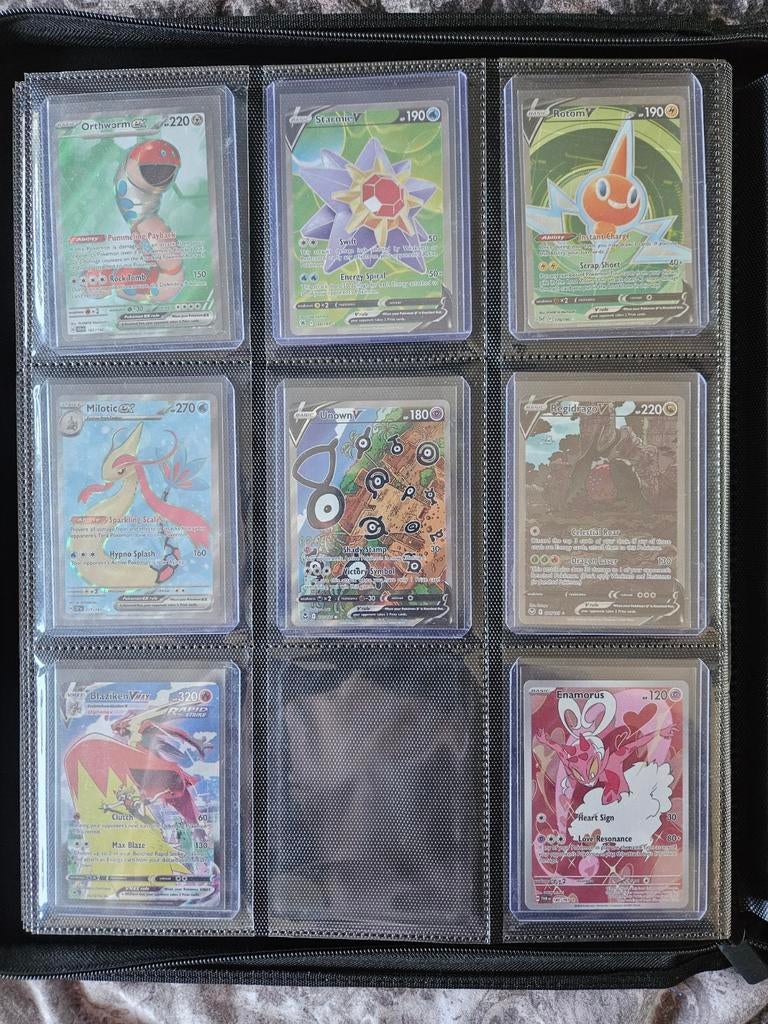 Pokémon Kaarten Verzameling - Diverse V, VMAX, en Glanzende, Ophalen, Zo goed als nieuw, Meerdere kaarten, Foil