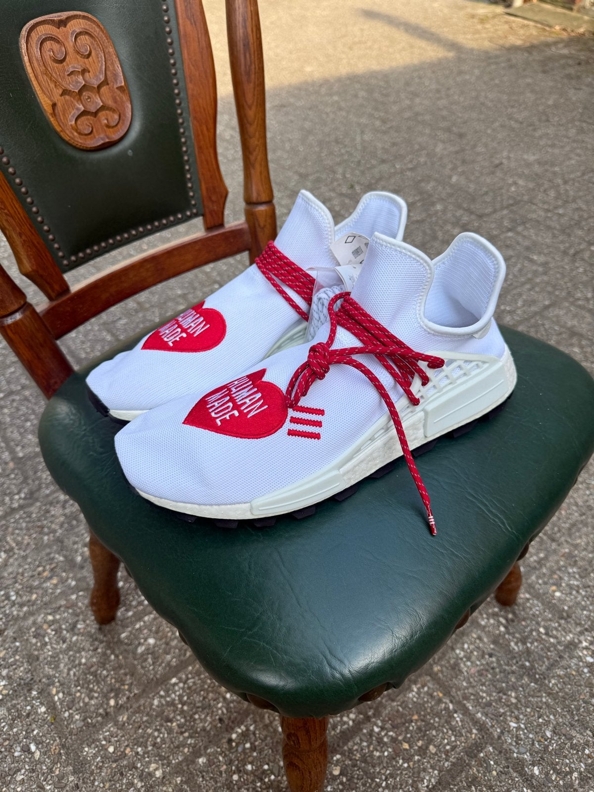 adidas HUMAN MADE x Pharrell NMD Hu Love White Red Maat 48, Wit, Nieuw, Ophalen of Verzenden, Sneakers of Gympen