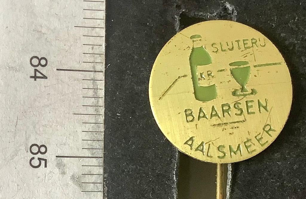 speld, Aalsmeer, slijterij Baarsen (P1, Verzamelen, Speldjes, Pins en Buttons, Verzenden, Gebruikt, Overige onderwerpen, Speldje of Pin