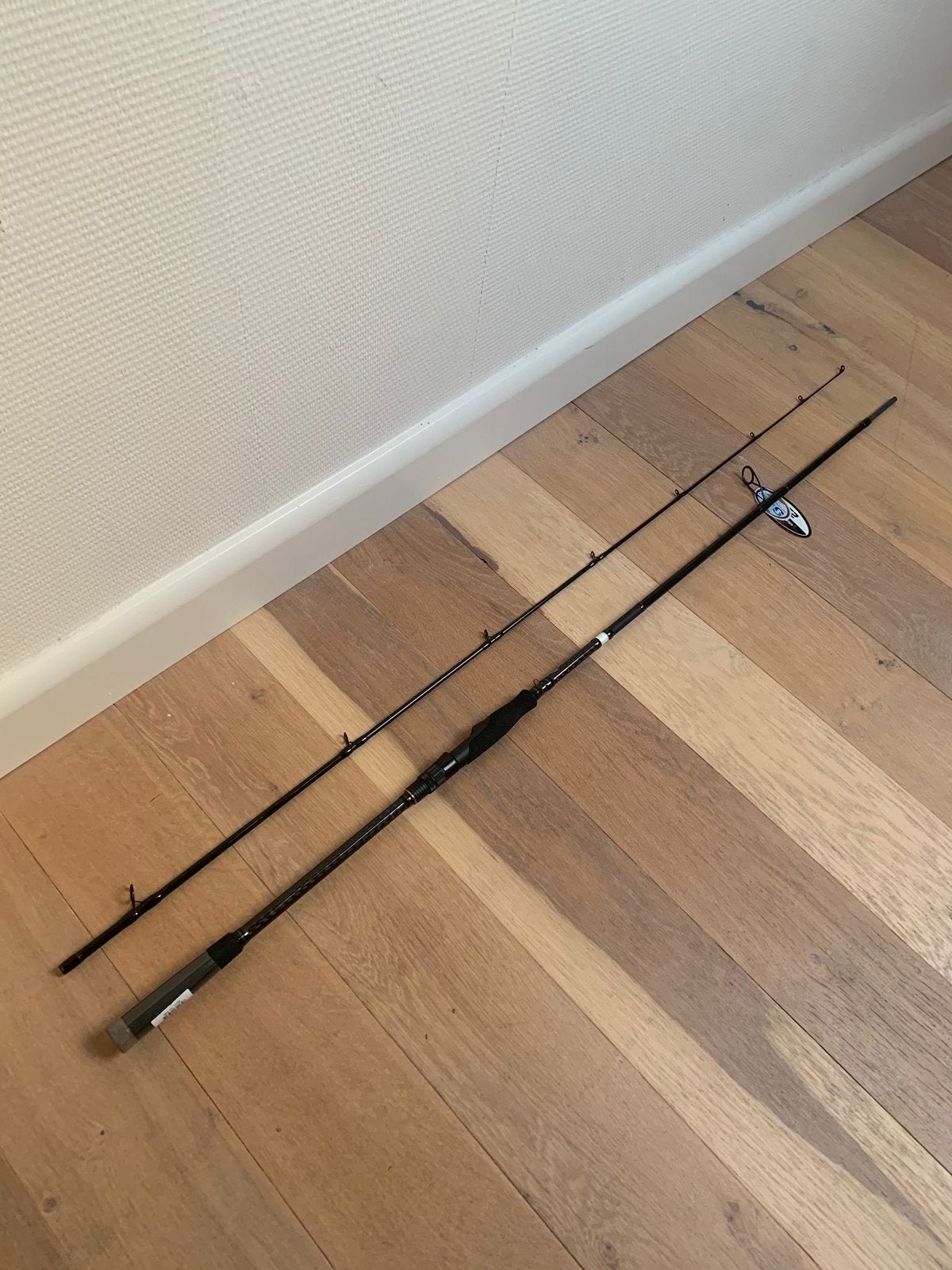 Nieuwe Savage Gear SG2 spinhengel, 2.59m & 40-80 gr, Savage gear, Nieuw, Ophalen of Verzenden, Savage gear