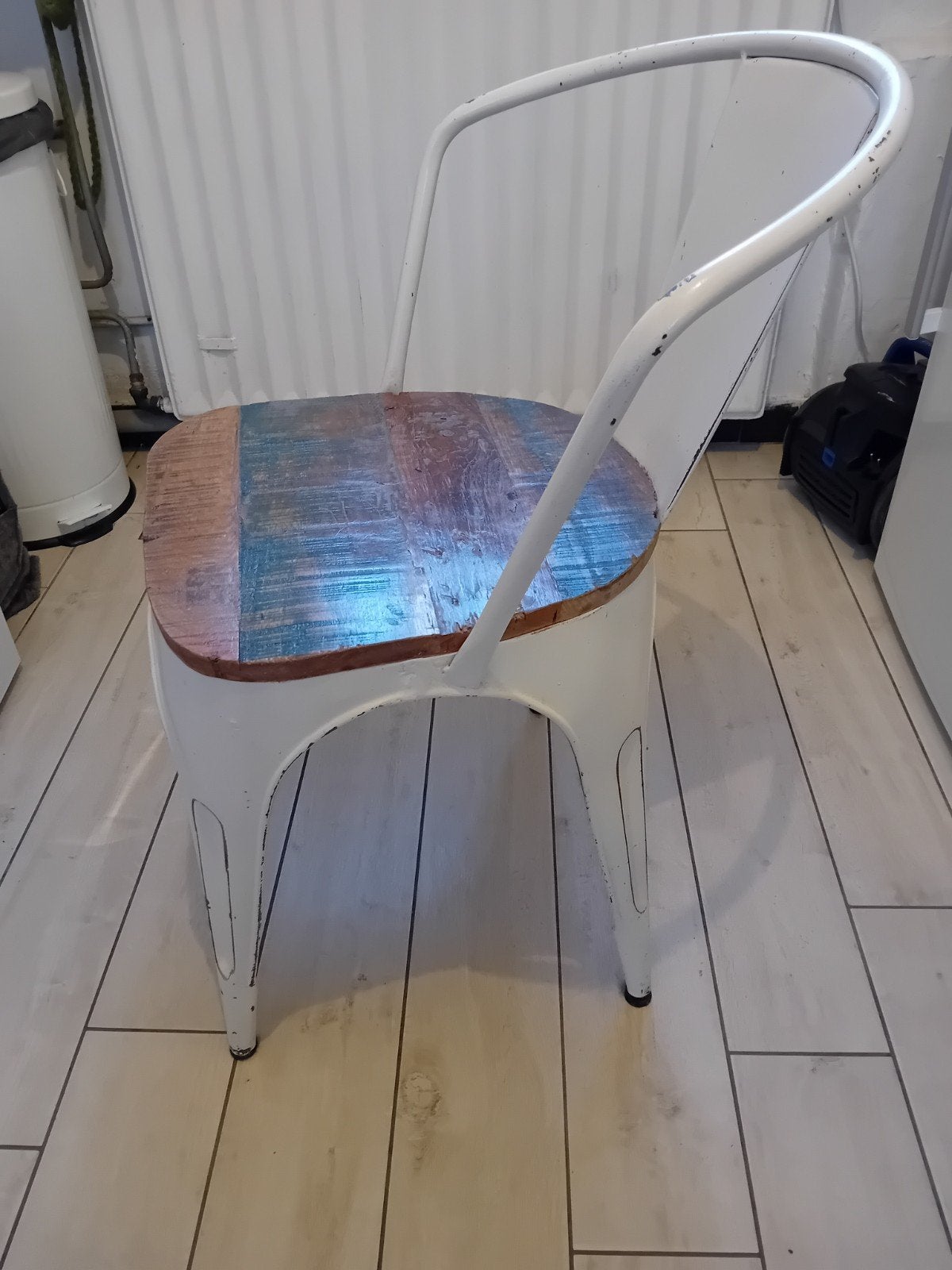 industriële keukenstoelen, Huis en Inrichting, Ophalen, Gebruikt, Wit, Vier