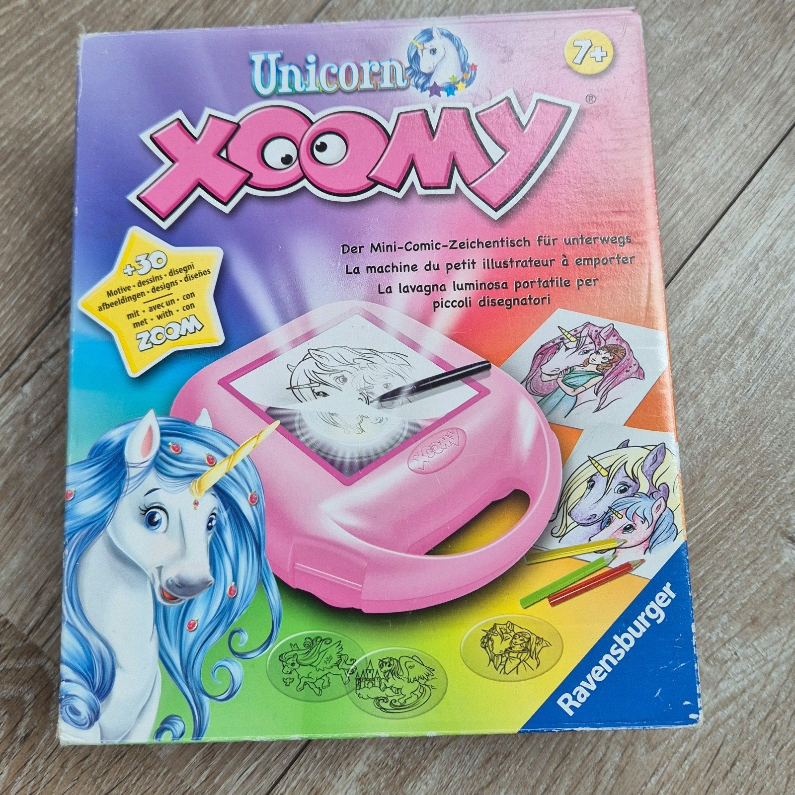 Xoomy met eenhoorns, Ophalen
