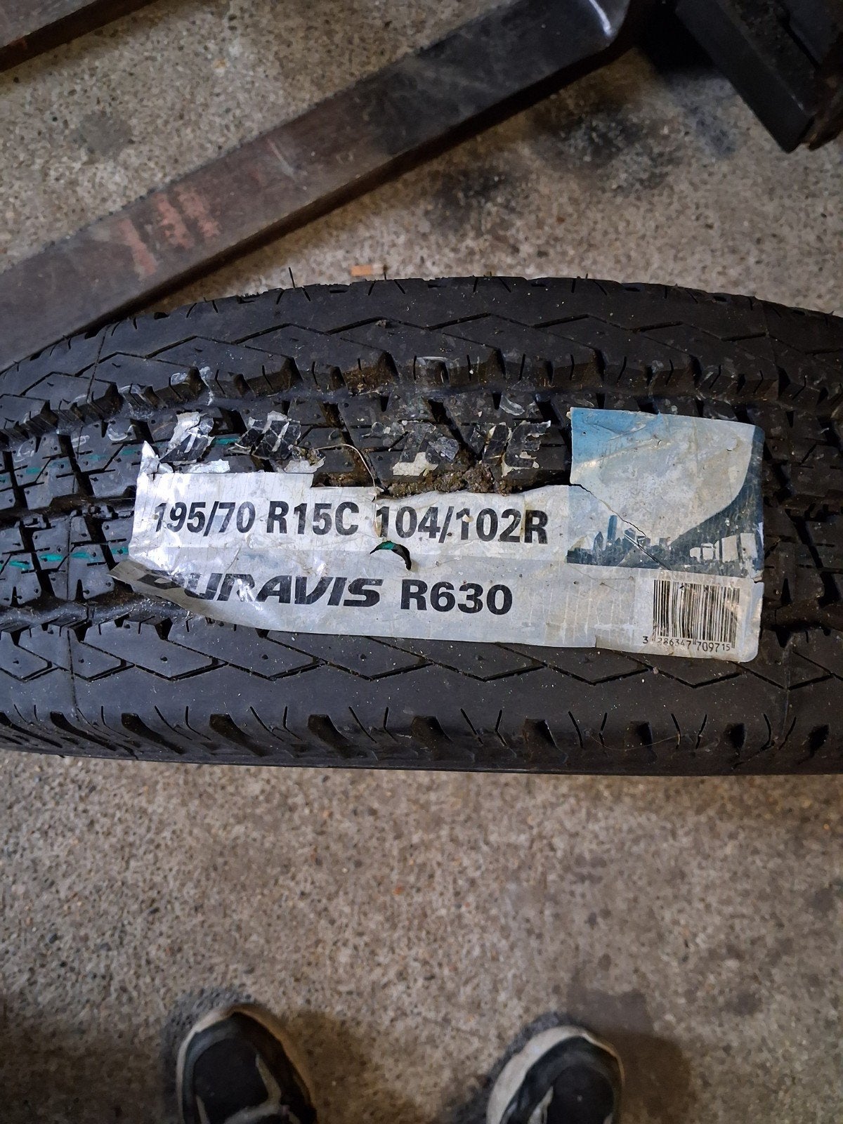 1 nieuwe band 195/70 R15C voor bedrijfsauto, Ophalen, Nieuw