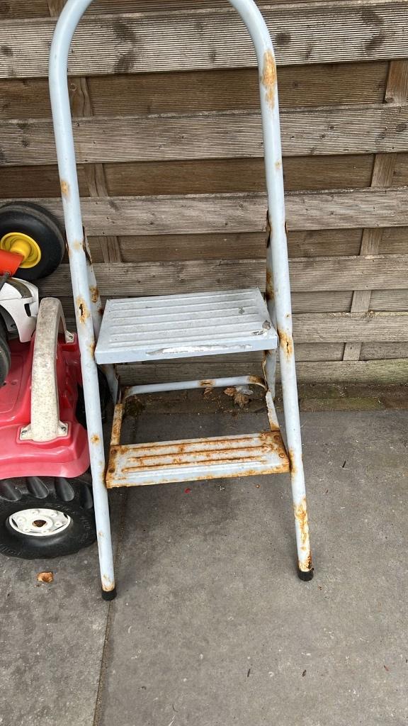 Free step ladder, Doe-het-zelf en Verbouw, Ladders en Trappen, Ophalen, Gebruikt, Ladder, Minder dan 2 meter