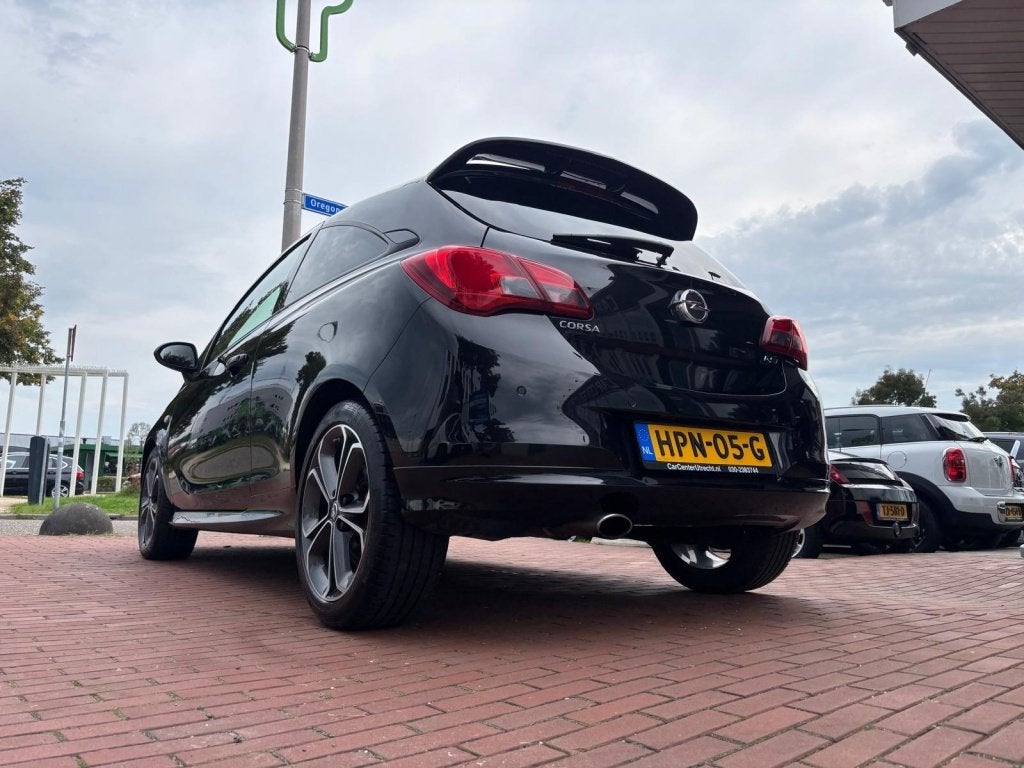 Opel Corsa GSI 1.4 Innovation 150PK! 3drs navi airco 73dkm!, Auto's, Gebruikt, Euro 6, 4 cilinders, 150 pk