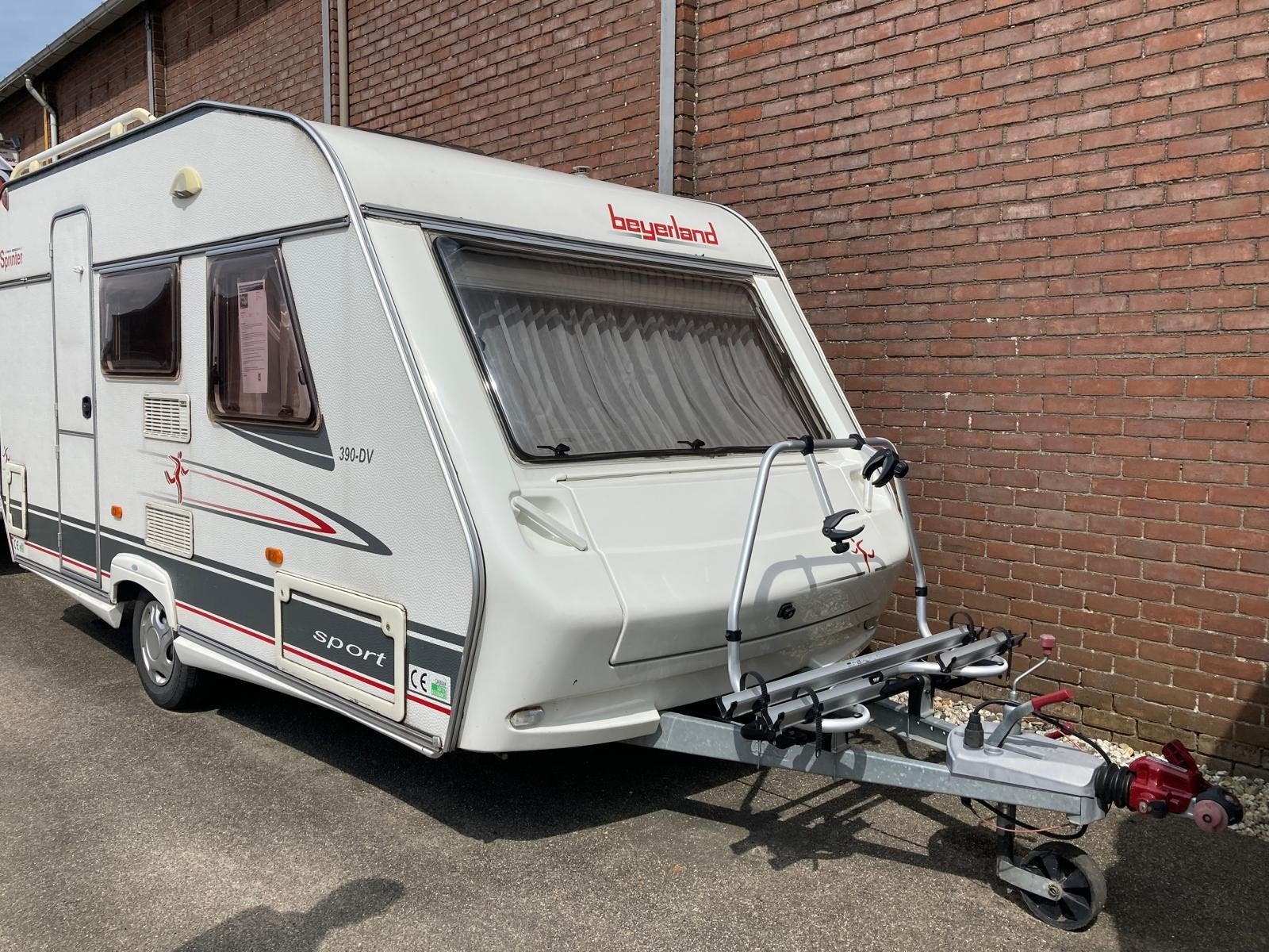Te koop: Beyerland Sprinter Sport 390-DV, Koelkast, Treinzit, Particulier, Tot en met 4