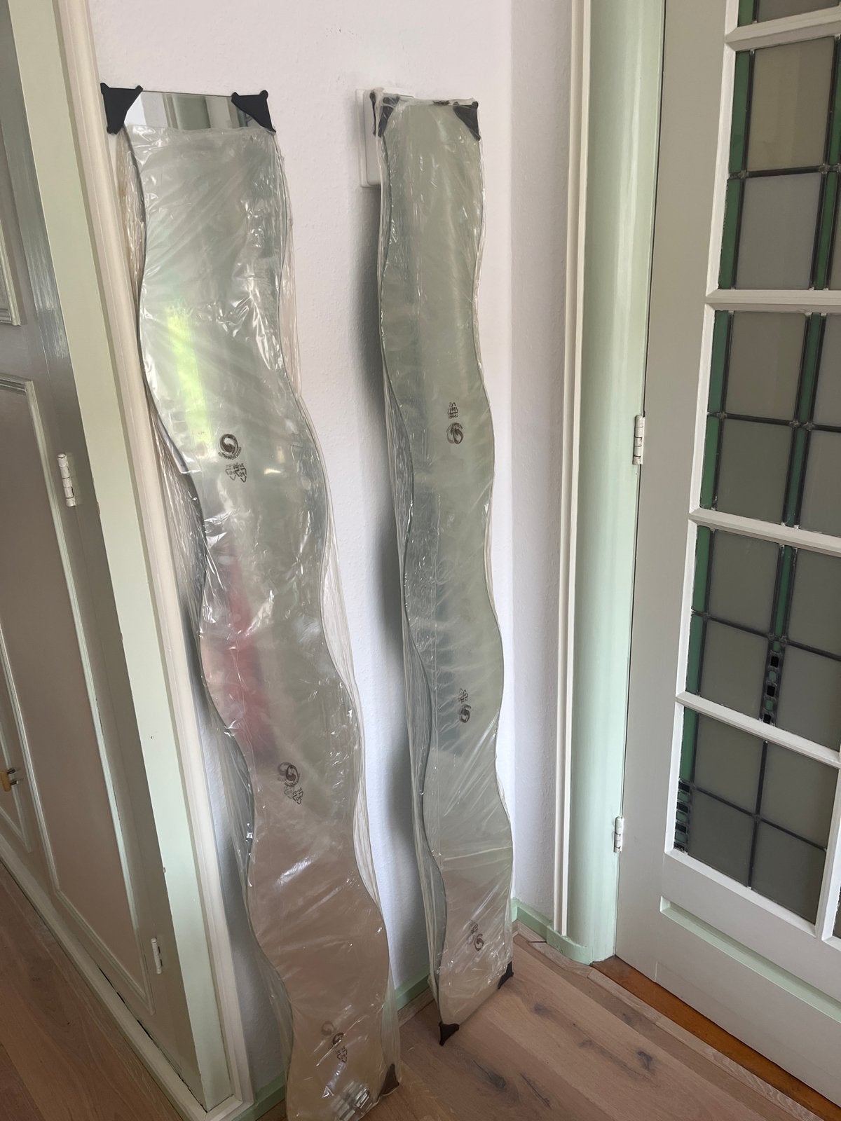 Twee vintage Ikea Krabb spiegels, nieuw en ongebruikt, Ophalen, Minder dan 50 cm, Nieuw, Overige vormen