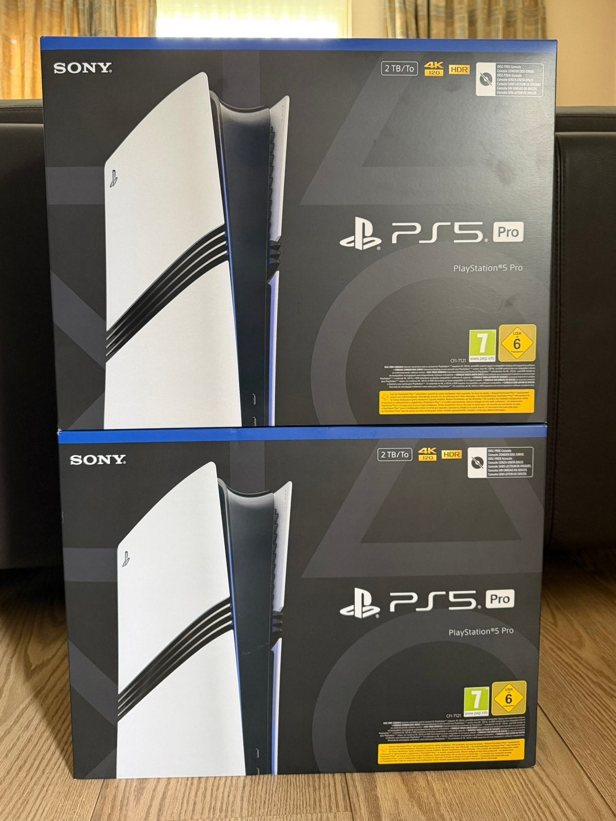 2x PlayStation Pro 2 TB – Nieuw en Verzegeld (Weg = Weg), Spelcomputers en Games, Ophalen, Nieuw, Playstation 5 Digital