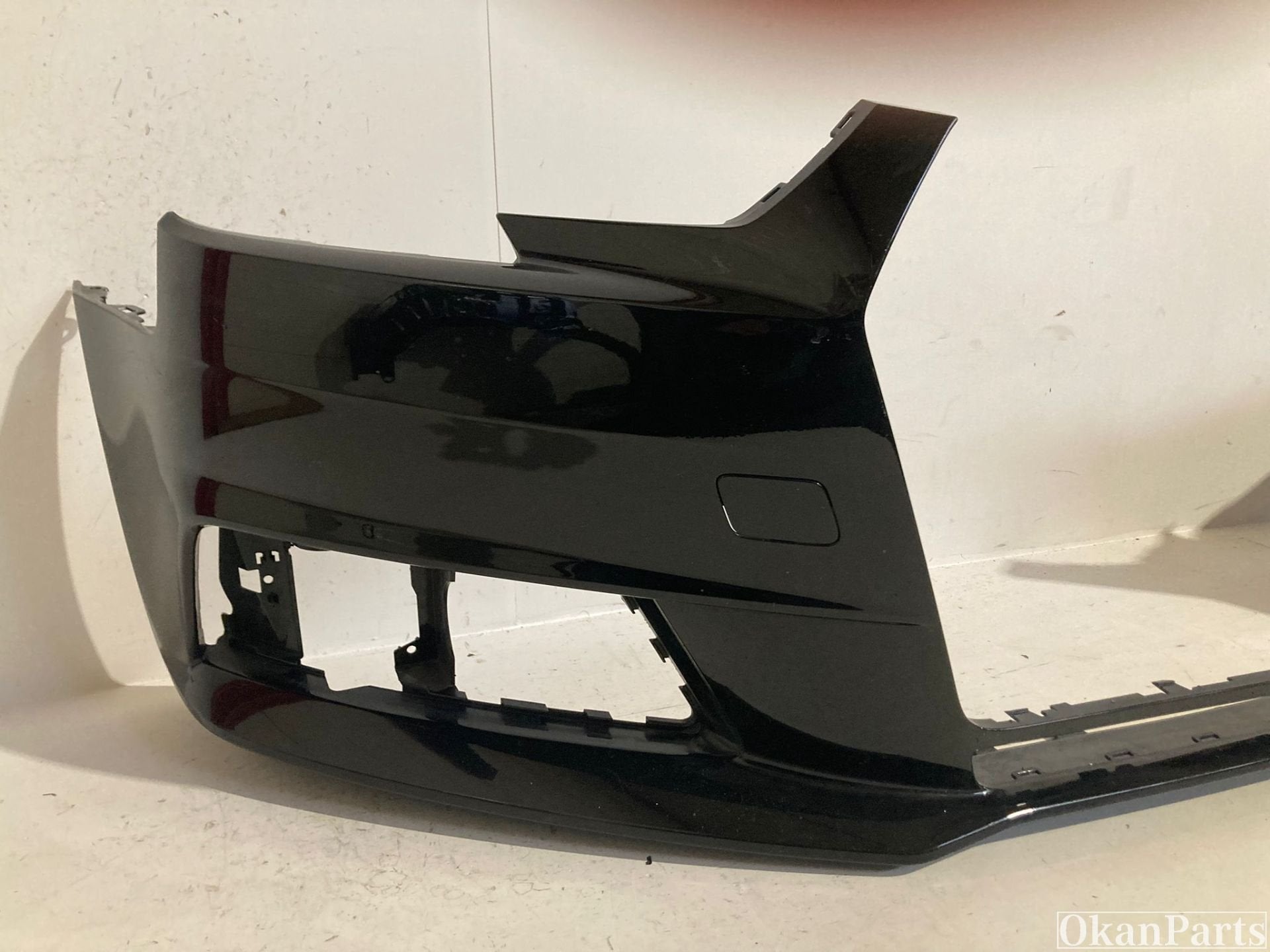 Audi A4 8W B9 voorbumper 8W0807437, Ophalen of Verzenden, Gebruikt, Voor, Bumper