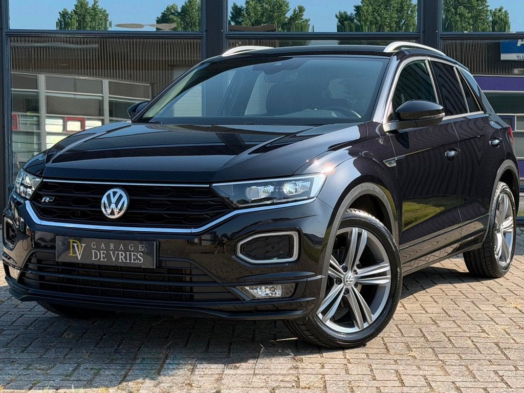 Volkswagen T-Roc 1.5 TSI DSG Sport R-Line Virtual ACC Full O, Auto's, Volkswagen, Zwart, 4 cilinders, 150 pk, Origineel Nederlands