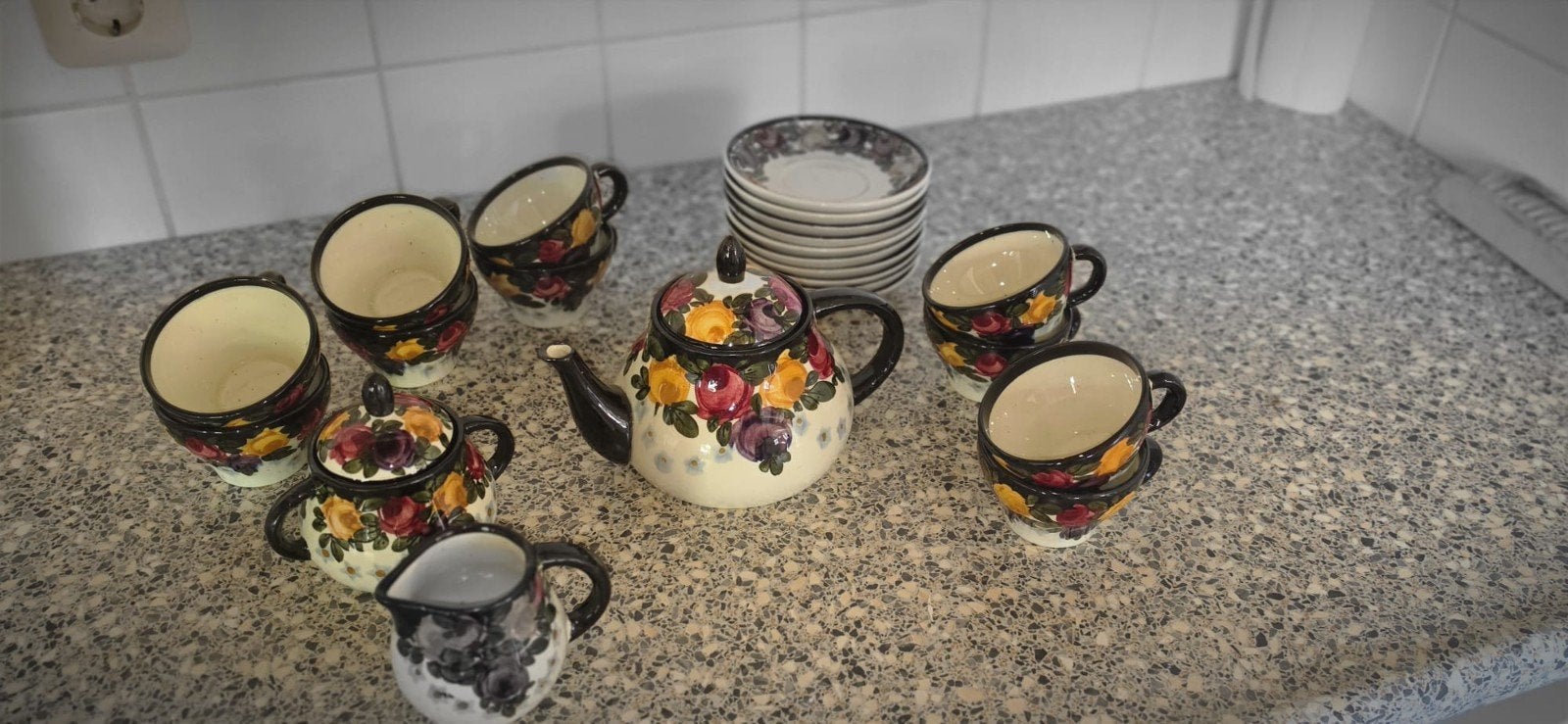 Vintage Elsmhorn Handmalerei theeservies - 17-delig, Antiek en Kunst, Ophalen