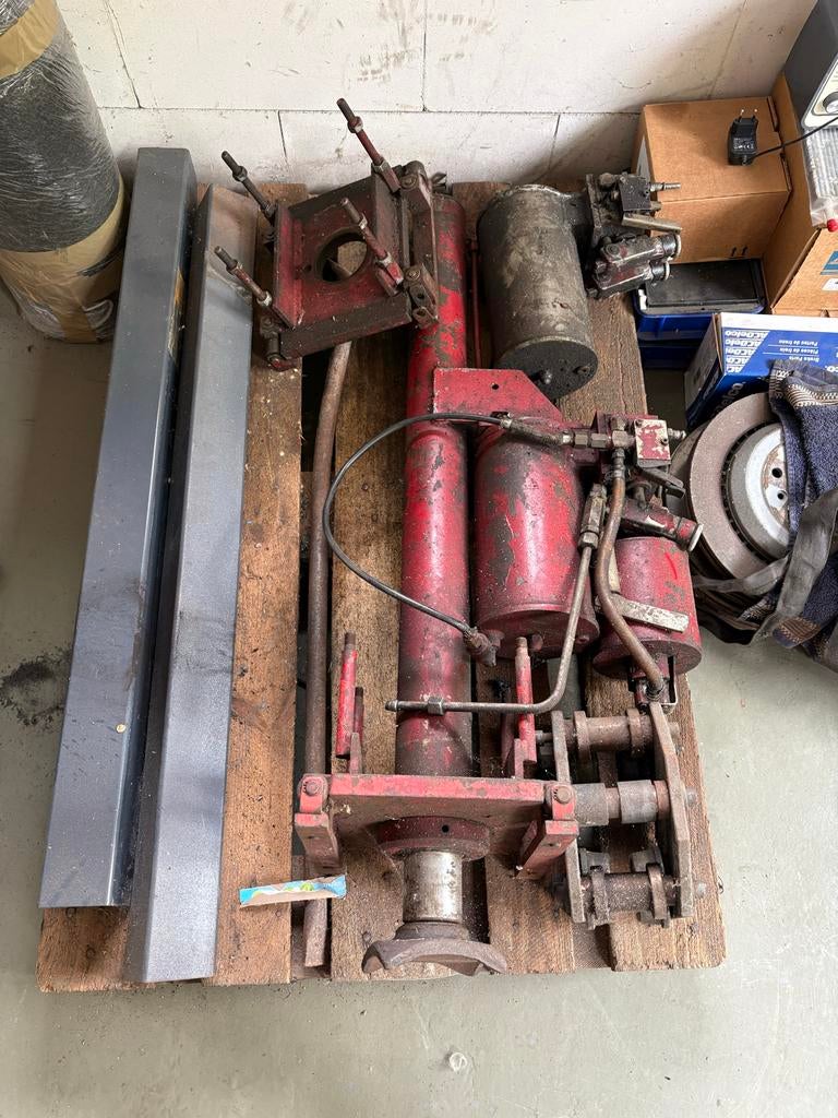 Nogra Grubenheber Putkrik 13 ton, Ophalen, Gebruikt, Hydraulisch, Potkrik